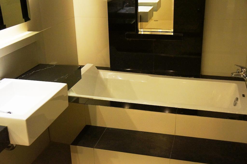 Ameera Hotel Pekanbaru Eksteriør billede