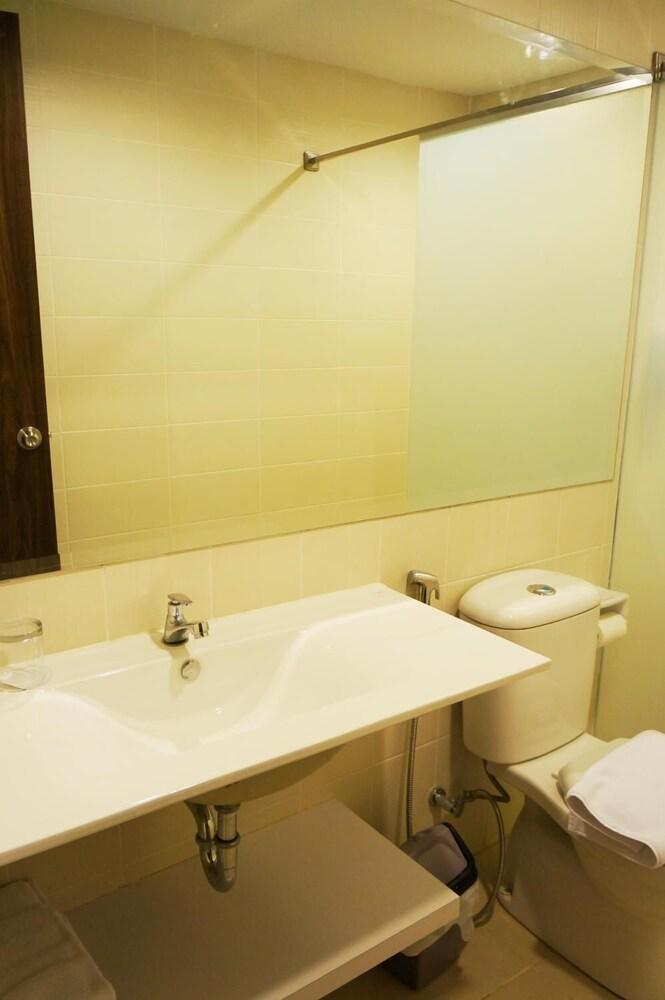 Ameera Hotel Pekanbaru Eksteriør billede